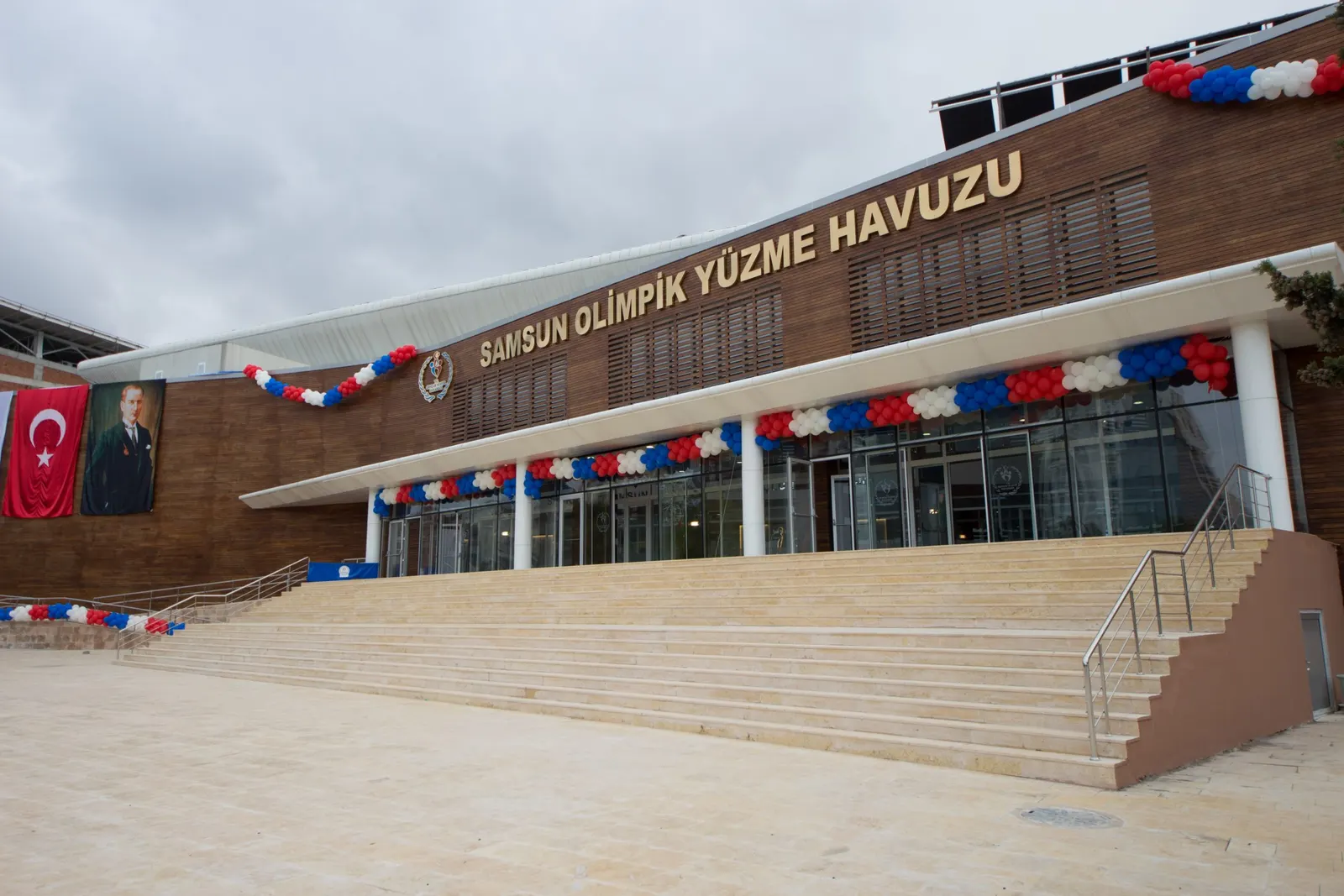 Atakum Olimpik Yüzme Havuzu — fotoğraf 2