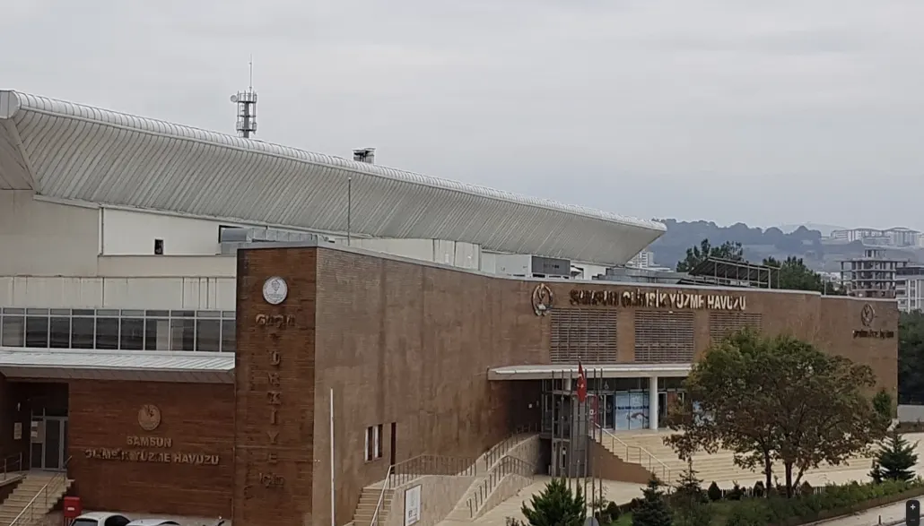 Atakum Olimpik Yüzme Havuzu — fotoğraf 3